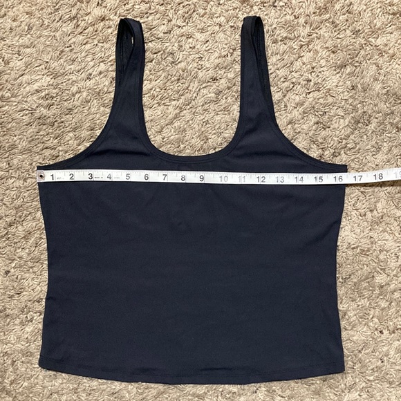 Parade Universal scoop neck tank top - Picture 2 of 5